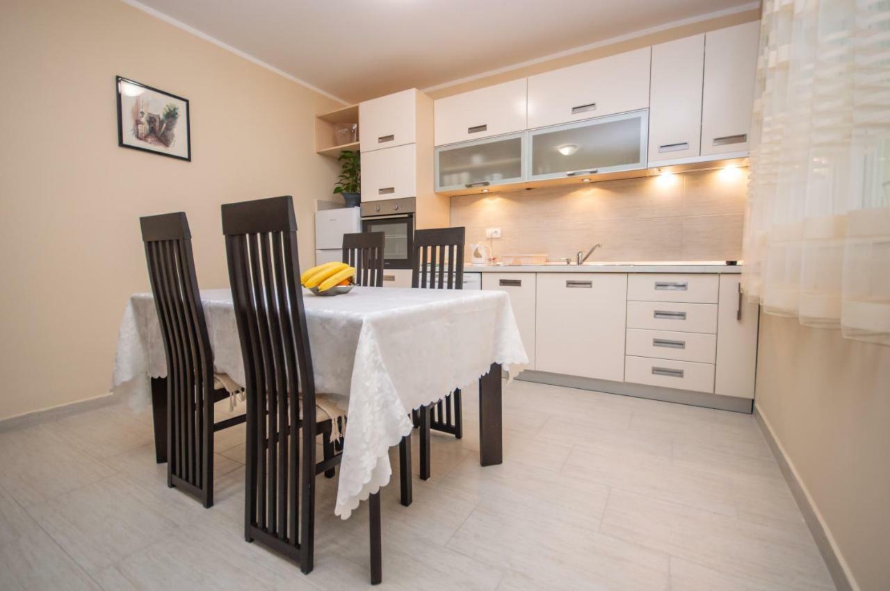 Apartment Nikolic كوتور المظهر الخارجي الصورة